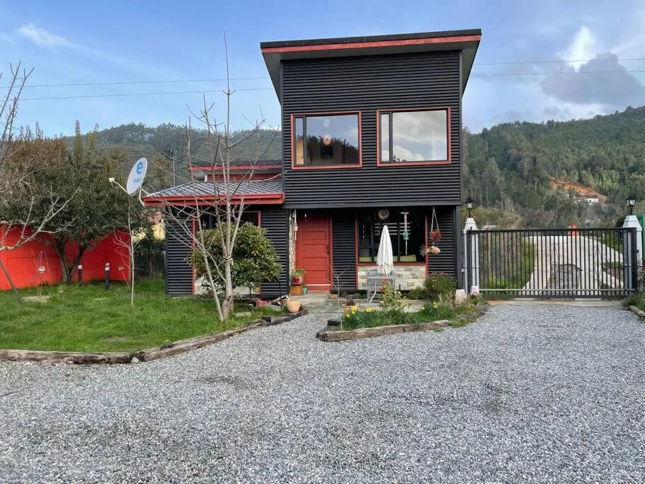 Cabaña río Calle Calle — foto principal