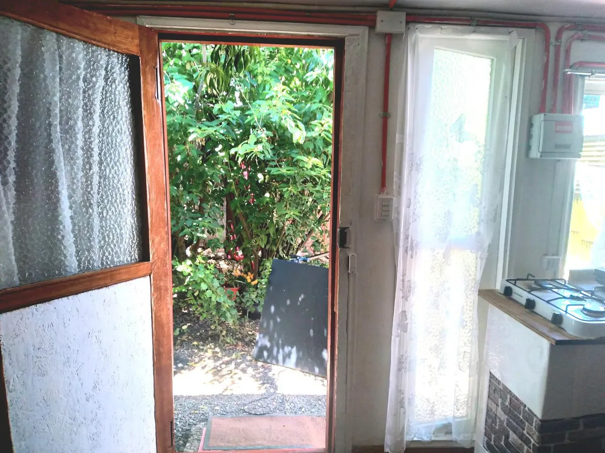 Cabaña Económica Low Cost Cien por Ciento Independiente — foto interior