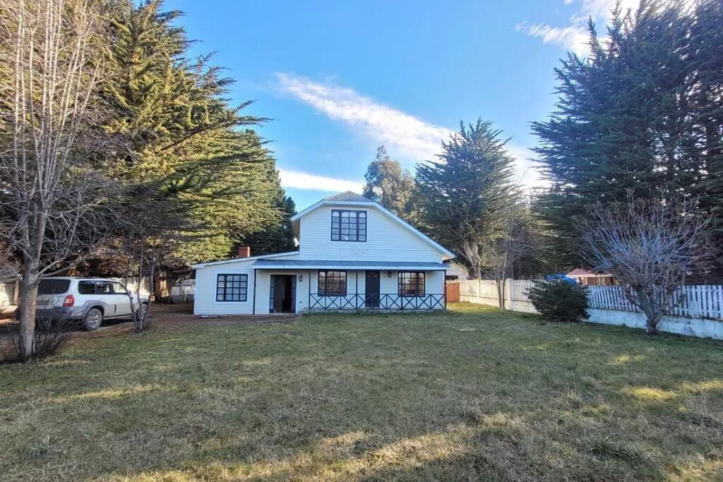 Amplia casa sector sur en Punta Arenas - Cabaña para 6 personas