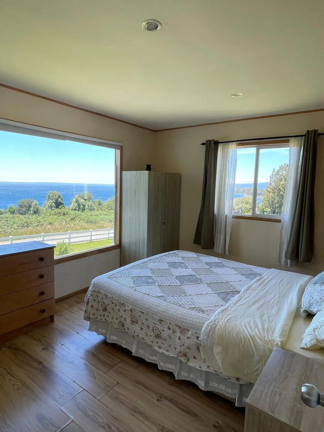 Casa con acceso directo al lago y hermosas vistas - Foto 2