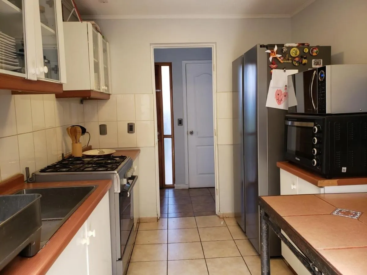 Casa Curicó FULL equipada, excelente ubicación 3 habitaciones, 3 baños - Foto 4