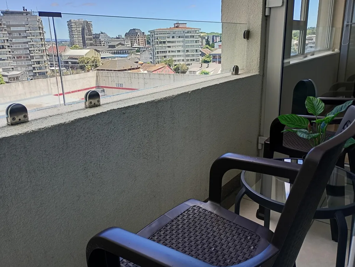 Departamento Diario Amoblado en Edificio Pleno Centro de Osorno Full Eléctrico y Estacionamiento Techado, Comodidad, Moderno y Seguridad - Foto 3