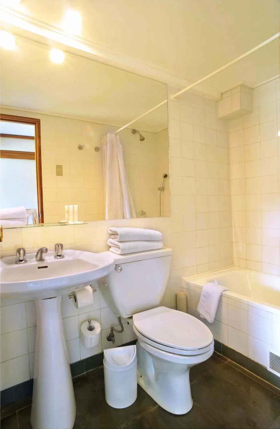 Hotel Naguilan - Foto 4